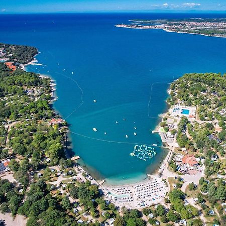 Easyatent Bungalow Tent Lanterna Červar-Porat Exteriér fotografie